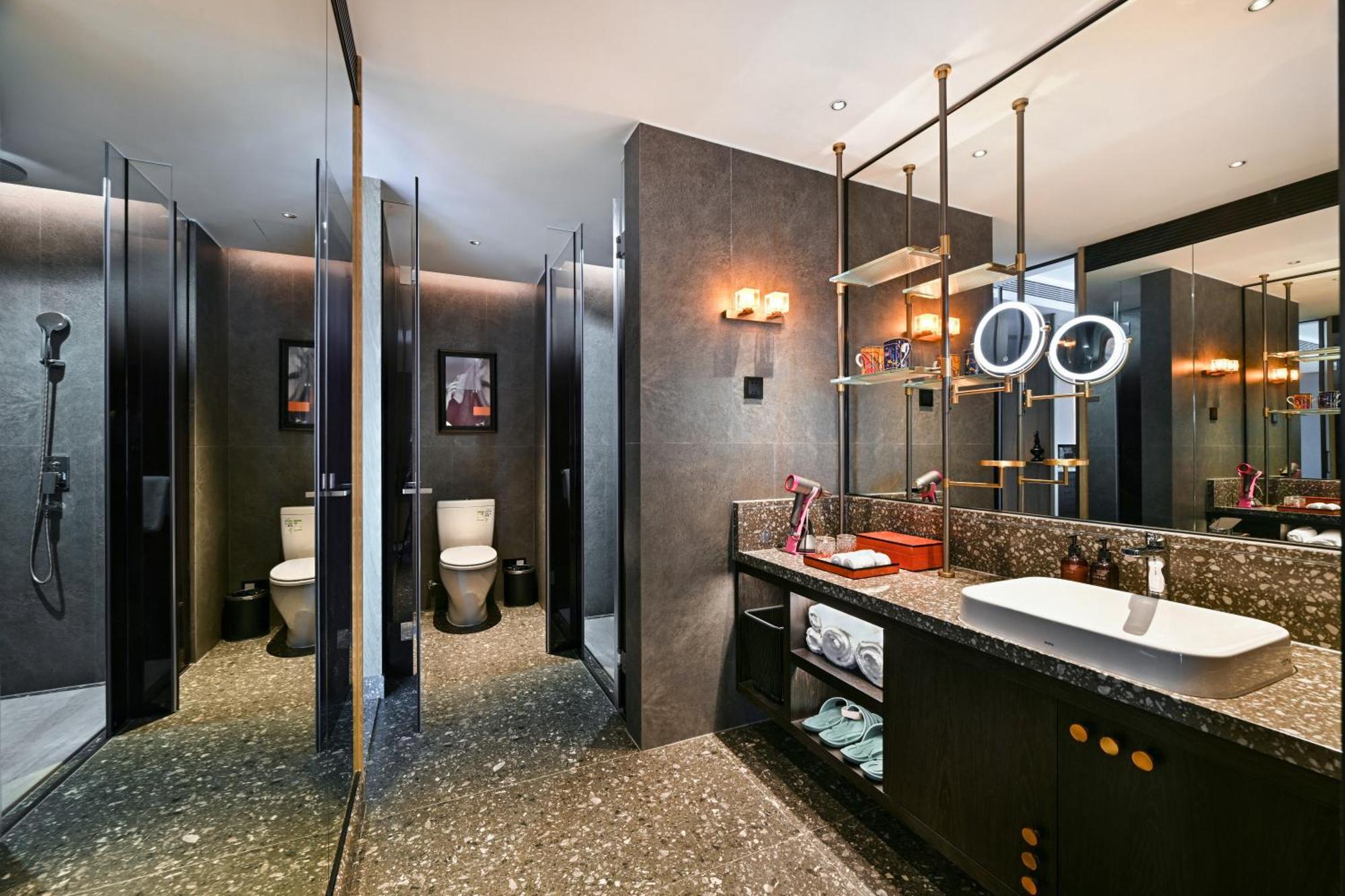 Arthur Hotel Luogang Xiangang Metro Guangzhou-Free Shuttle Bus For Canton Fair&Free Breakfast And Afternoon Tea Exterior foto