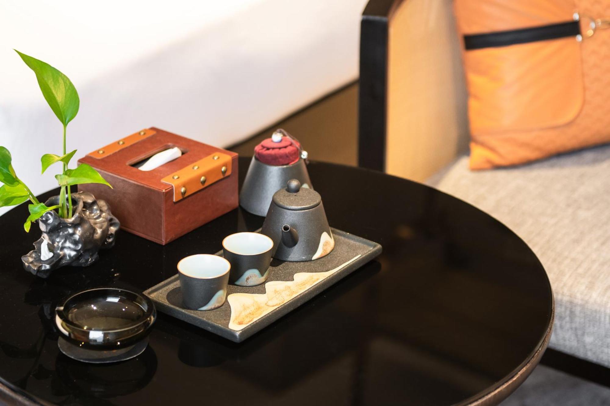 Arthur Hotel Luogang Xiangang Metro Guangzhou-Free Shuttle Bus For Canton Fair&Free Breakfast And Afternoon Tea Exterior foto