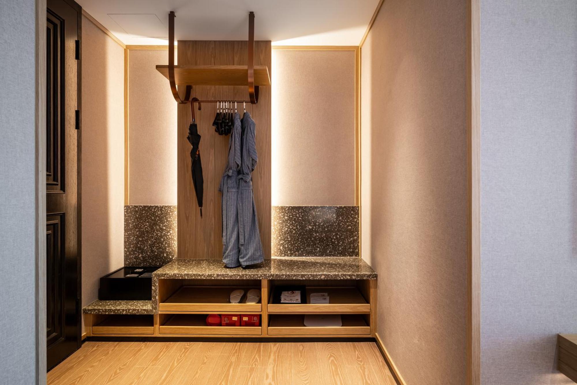 Arthur Hotel Luogang Xiangang Metro Guangzhou-Free Shuttle Bus For Canton Fair&Free Breakfast And Afternoon Tea Exterior foto